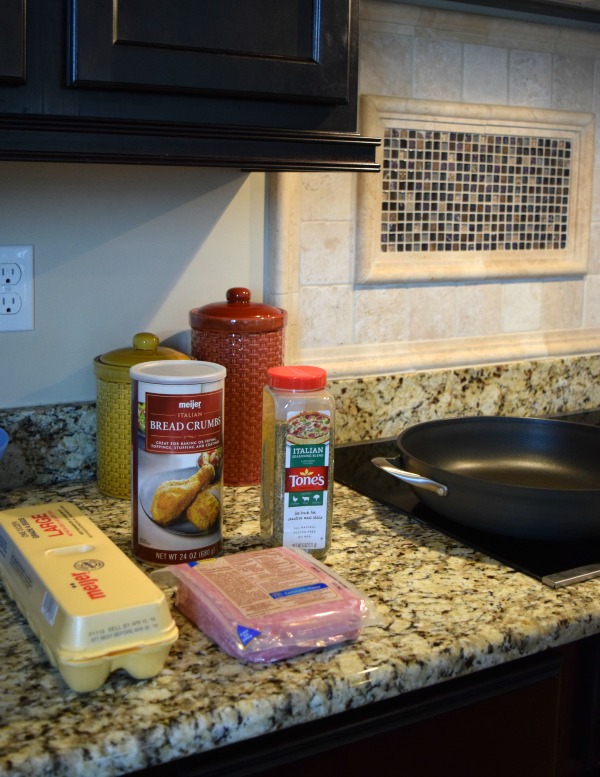 Ingredients needed to make these delicious slow cooker turkey meatballs!