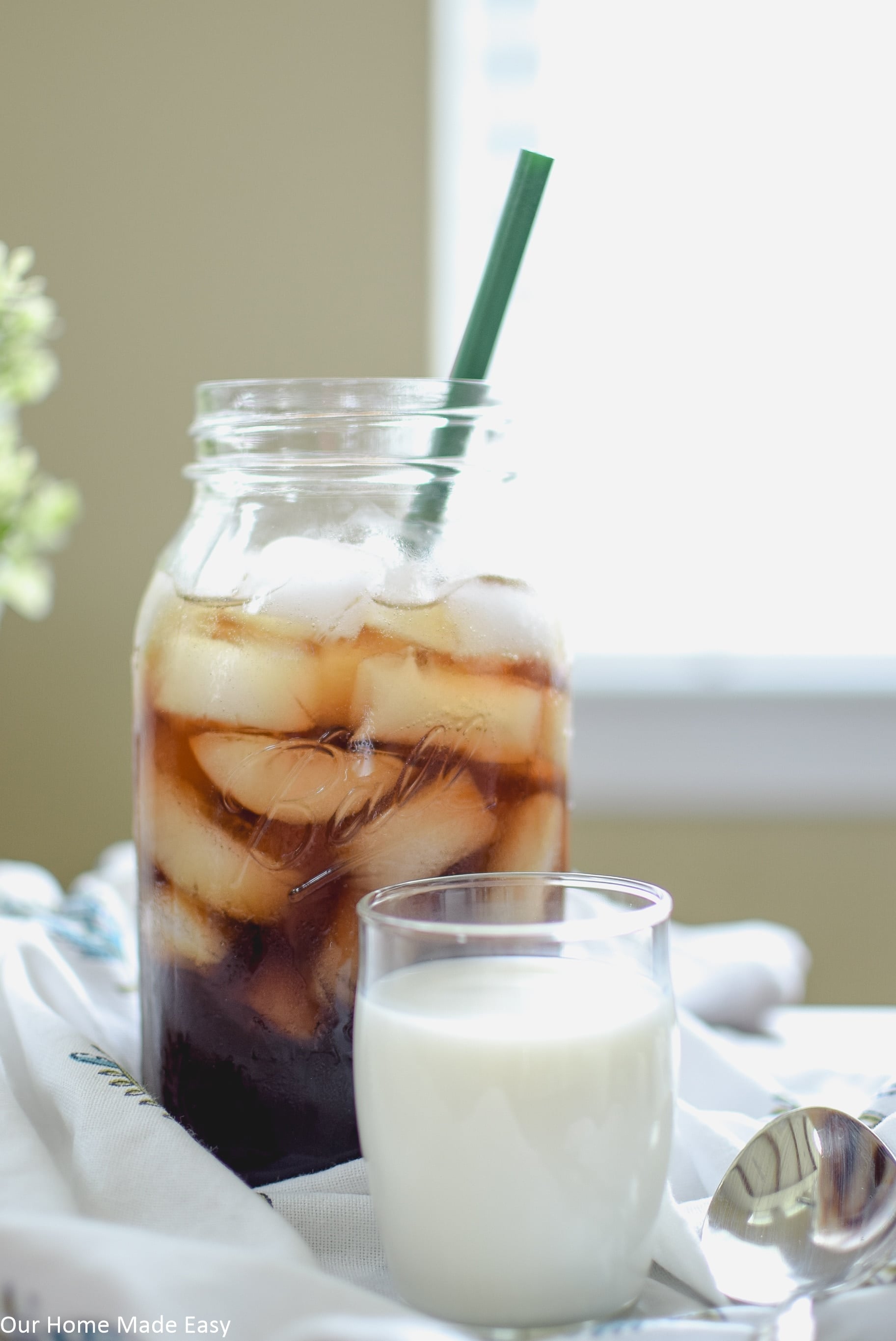 This delicious cold brew iced coffee recipe is the perfect way to start your day!