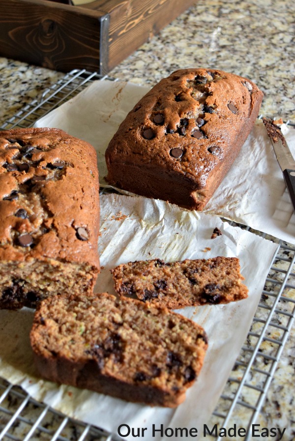 The perfect recipe for zucchini bread! Its has yummy chocolate and it is FULL of moisture and so easy to make. Click to see how it's made!