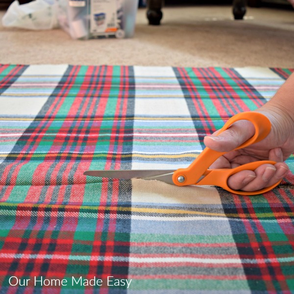 flannel fabric is perfect for making your own accessories like a blanket scarf