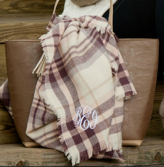 The Perfect Gift Guide for Busy Moms: Keep mom warm with this personalized monogramed blanket scarf
