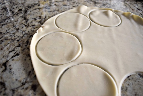 You can use a store bought pie dough for these apple hand pies to make this recipe even easier