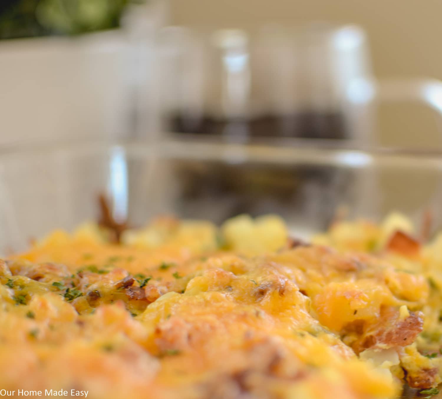a delicious and cheesy breakfast casserole that's easy to make and easy to customize