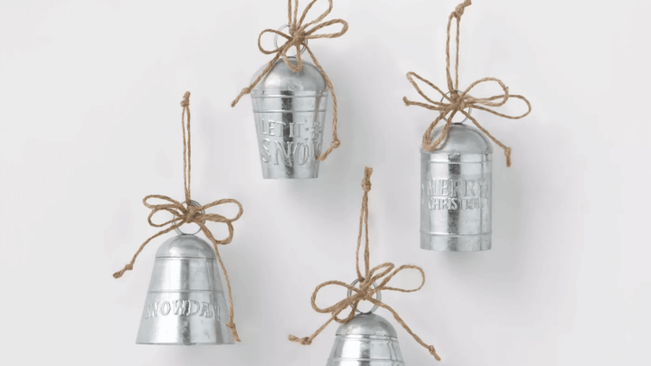 Table Tops- Silver Jingle Bells