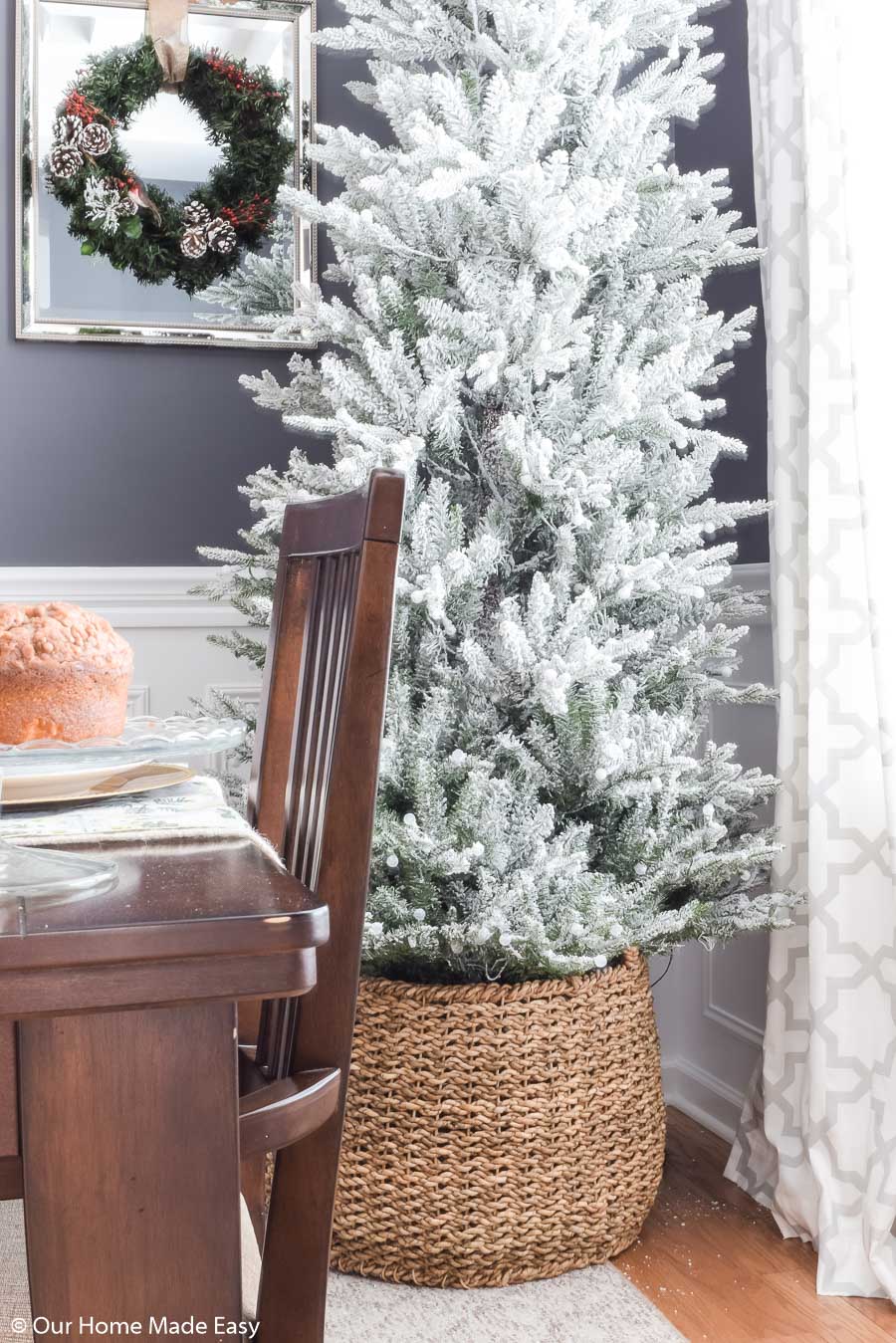 Our faux "flocked" Christmas tree is so simple, it didn't need any additional decor!