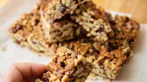 Easy & Healthy Nut Bars anyone can make! Click to see the recipe.