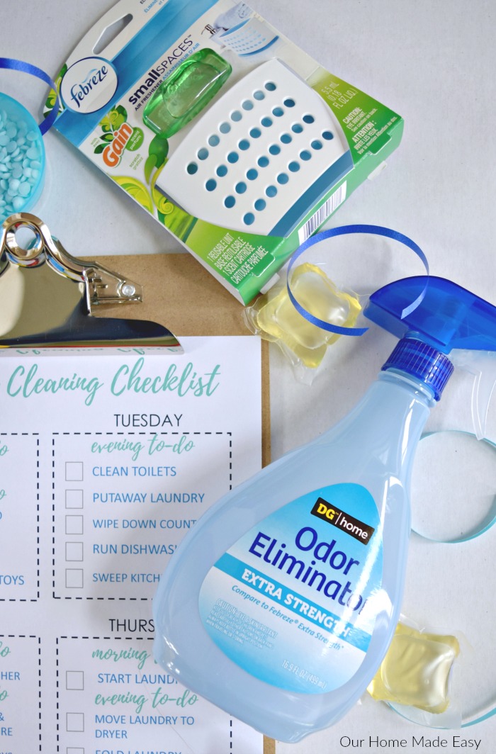 Keep your home clean during the week is super easy! Click to see tips and receive a free checklist!