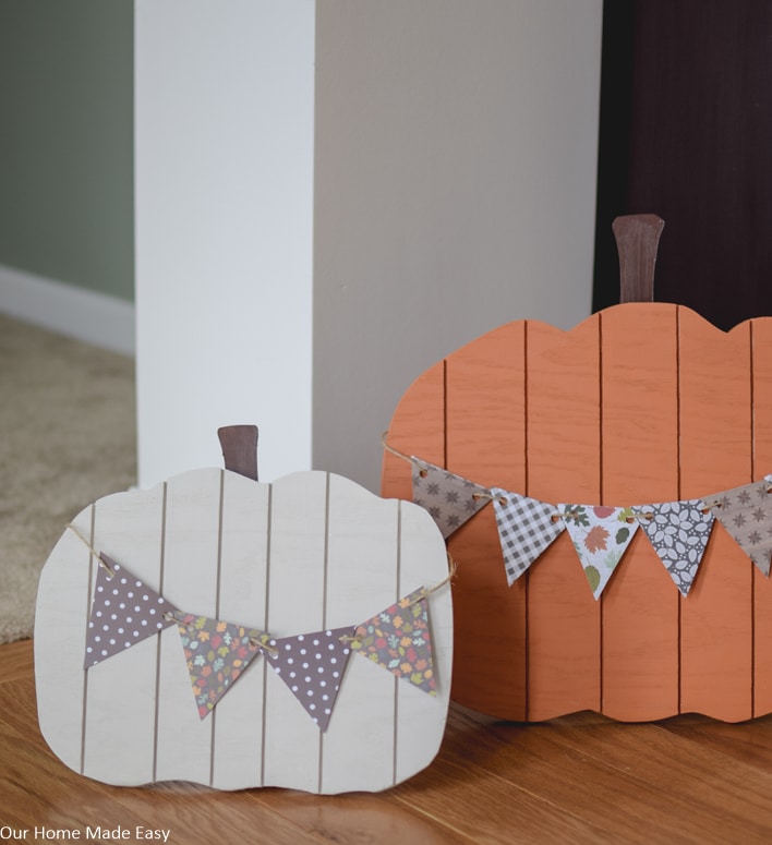 Making these pumpkins with leftover plywood makes them a simple and cheap project