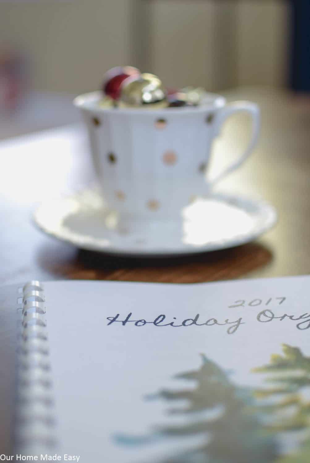 Keep your holidays stress-free with our free printable Holiday planner!