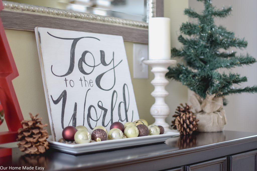 See the entire foyer decorated for Christmas!