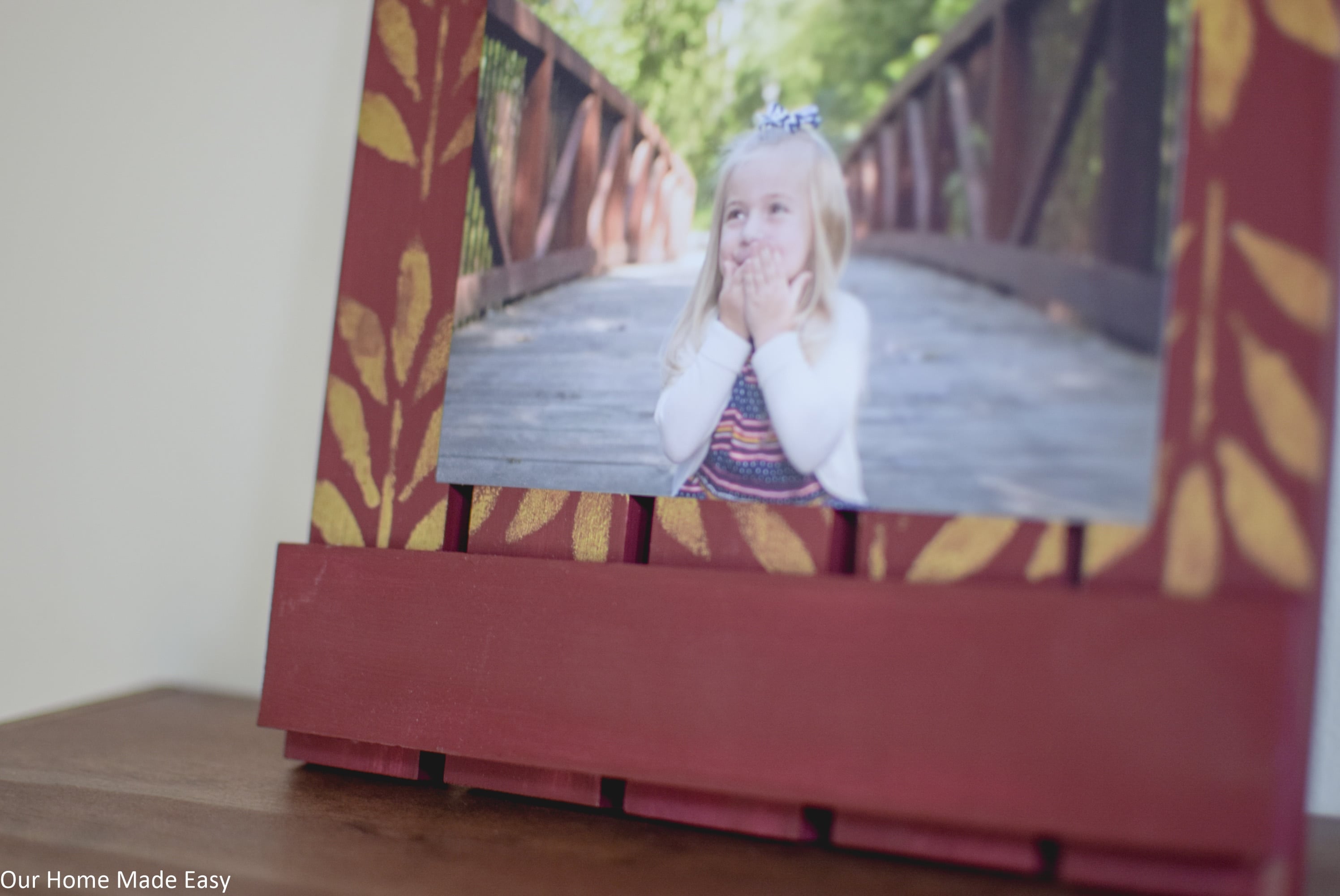 This homemade wood picture frame is a simple DIY project