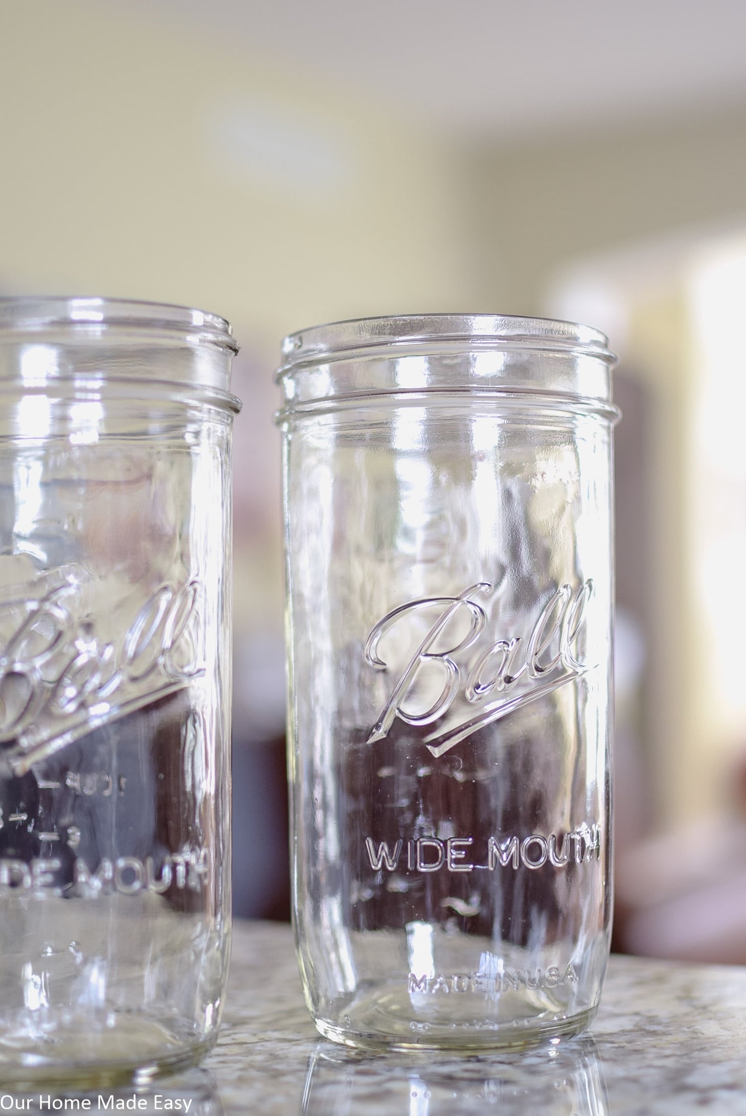 Super Easy Spray Painted Mason Jars – Our Home Made Easy