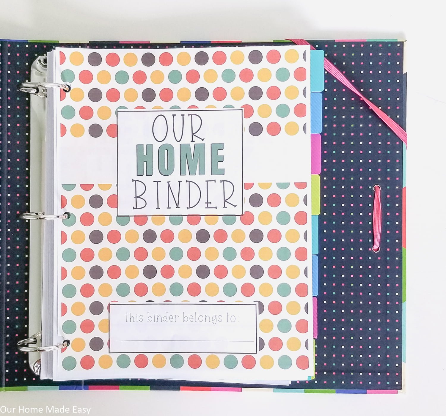 Your home binder is your one-stop home organization command center, make sure it's prepped for the season with these free autumn home binder covers