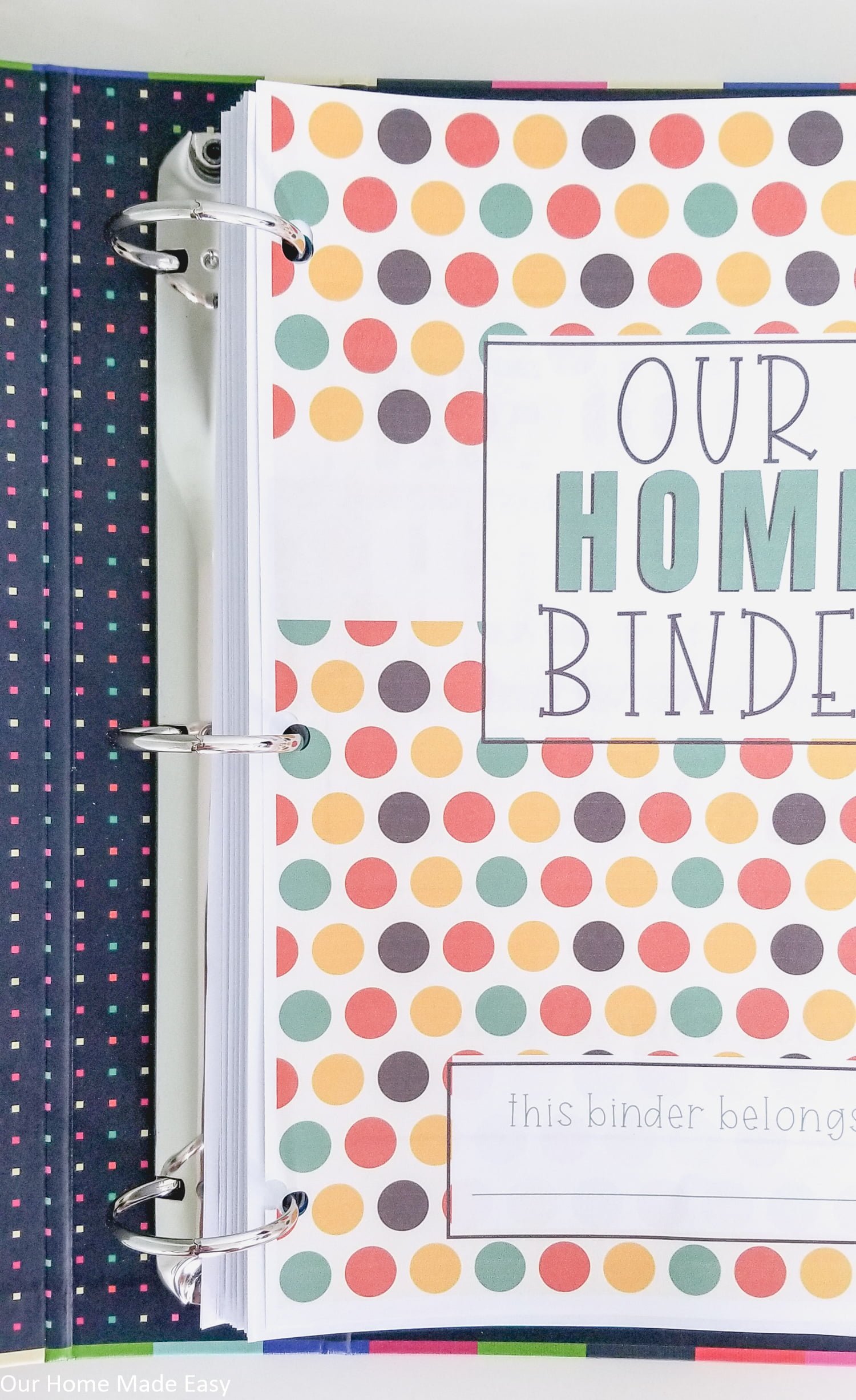 Get your home binder ready for fall with these free autumn binder covers