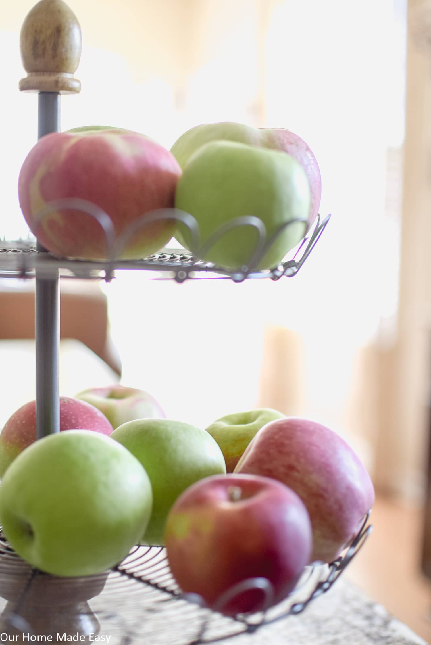 Fresh apples to make crockpot apple butter and homemade apple pie