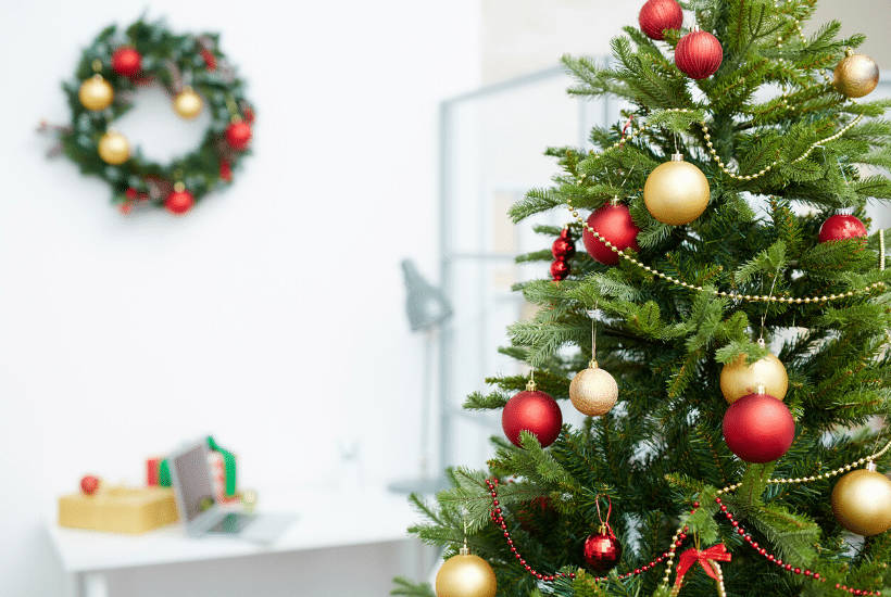 Top 6 Christmas Office Decoration Ideas for Your Workplace | Pocket HRMS