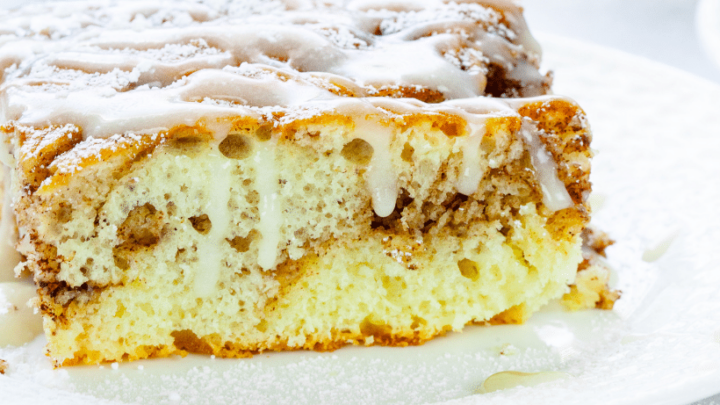 Image for Easy Cinnamon Roll Cake