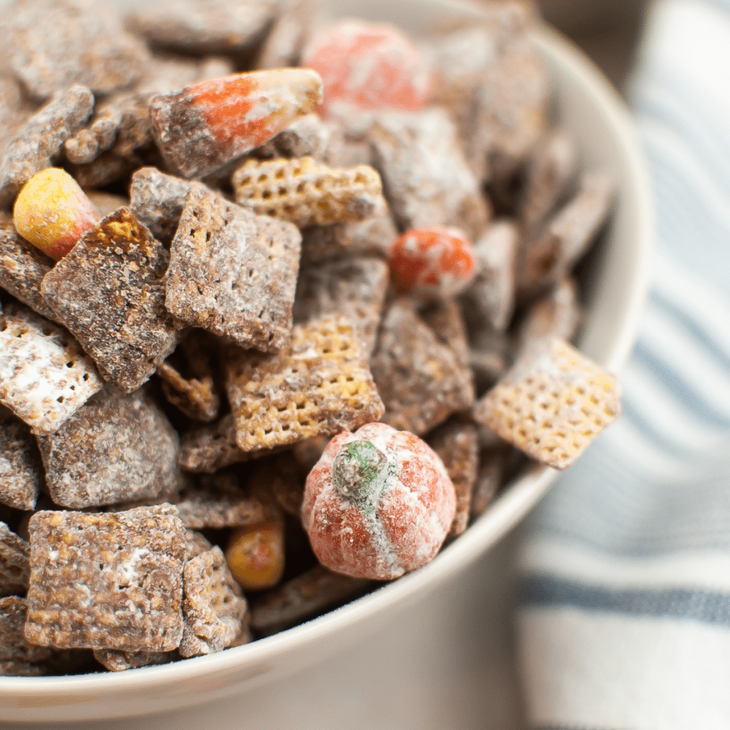 Halloween Puppy Chow Mix Hero