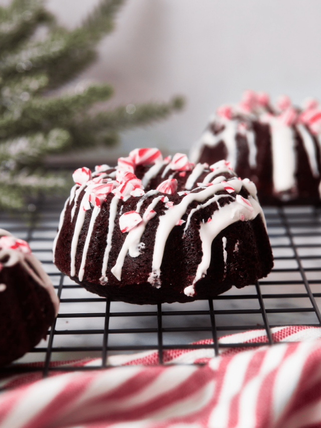 Christmas Bundt Cakes on cooling rack