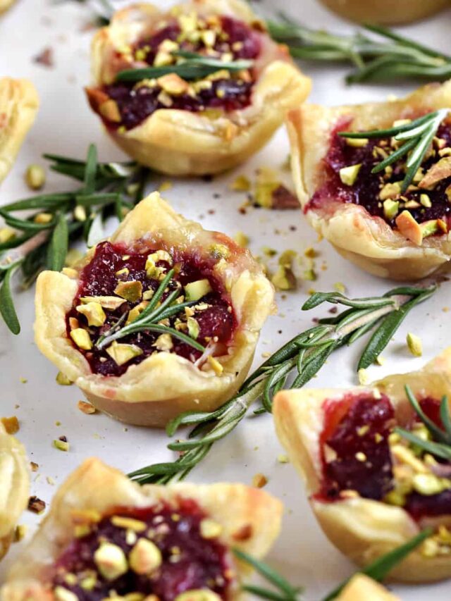 25+ Appetizers for Thanksgiving Potluck