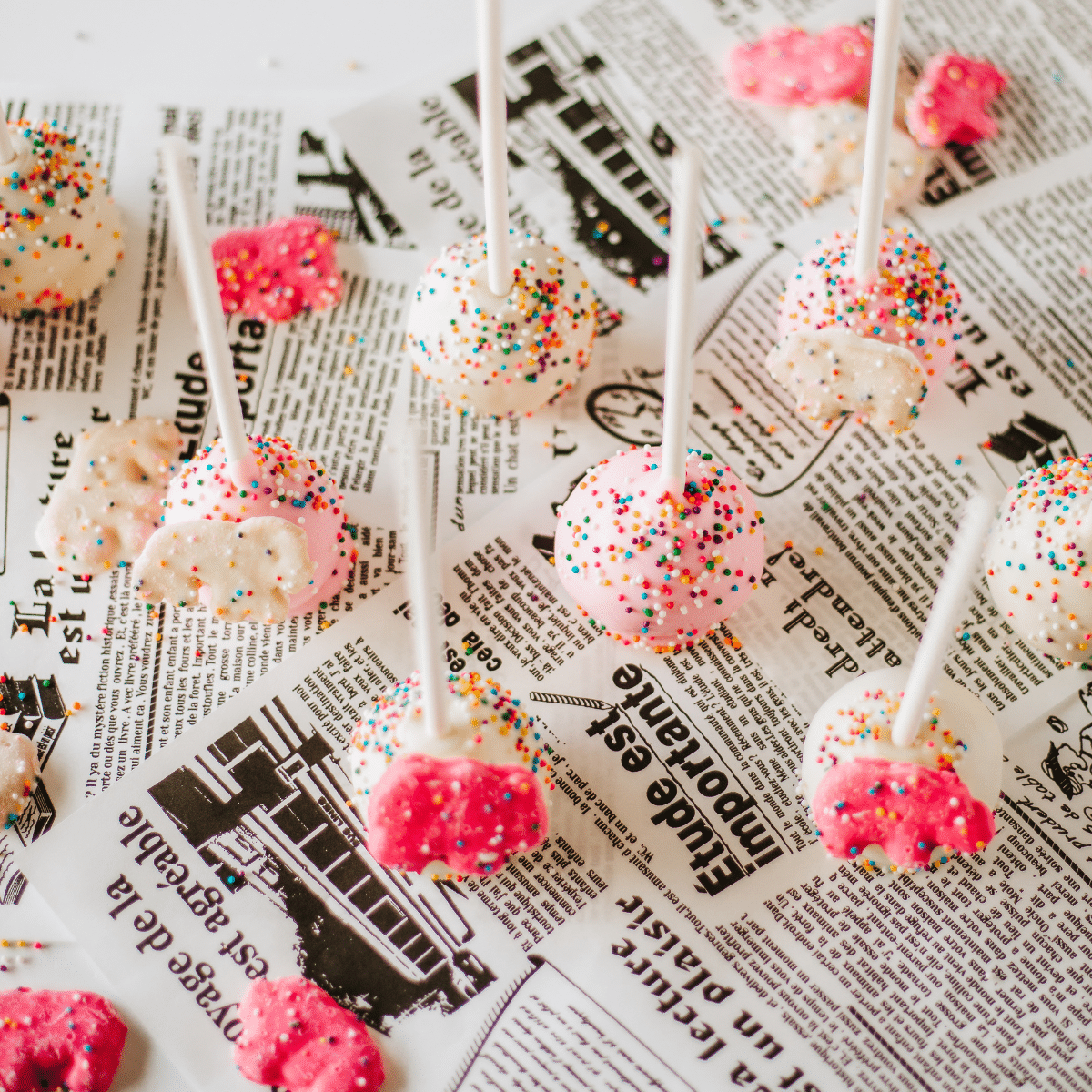 Frosted Animal Cookies Circus Cake Pop Recipe