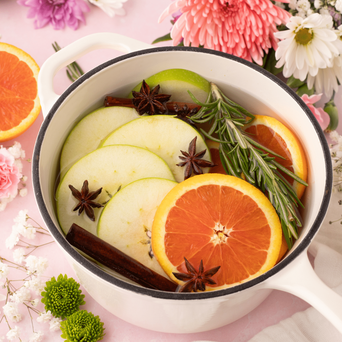 Simple Summer Simmer Pot (Free Mother’s Day Gift Tag)