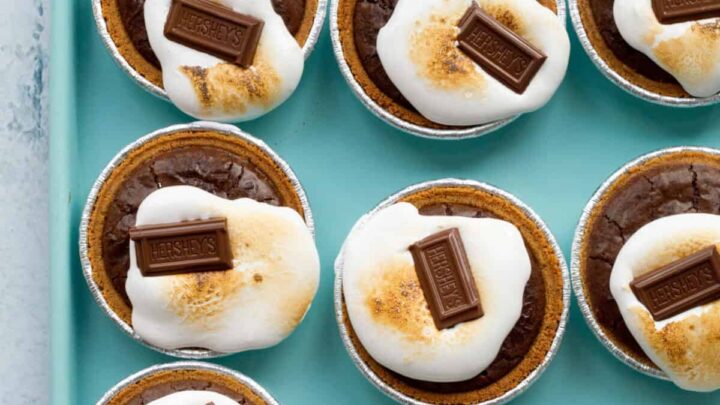 Image for How to Make the Easiest Mini S'mores Pies