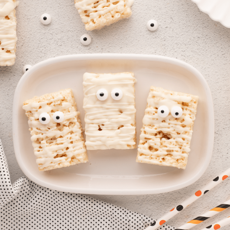 halloween rice krispies mummy