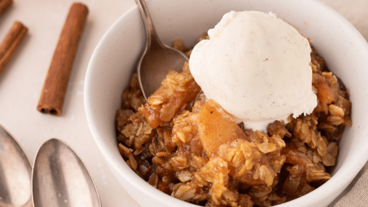 slow cooker apple crisp