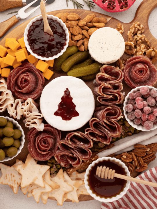 How to Cut Goat Cheese for Charcuterie Board: Expert Tips & Tricks