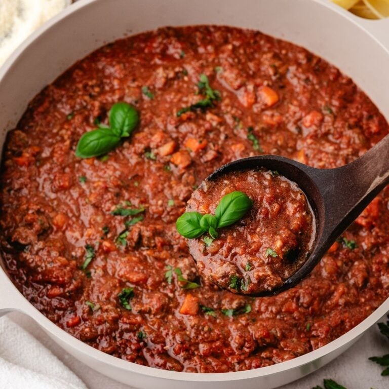 Easy bolognese recipe in sauce pan
